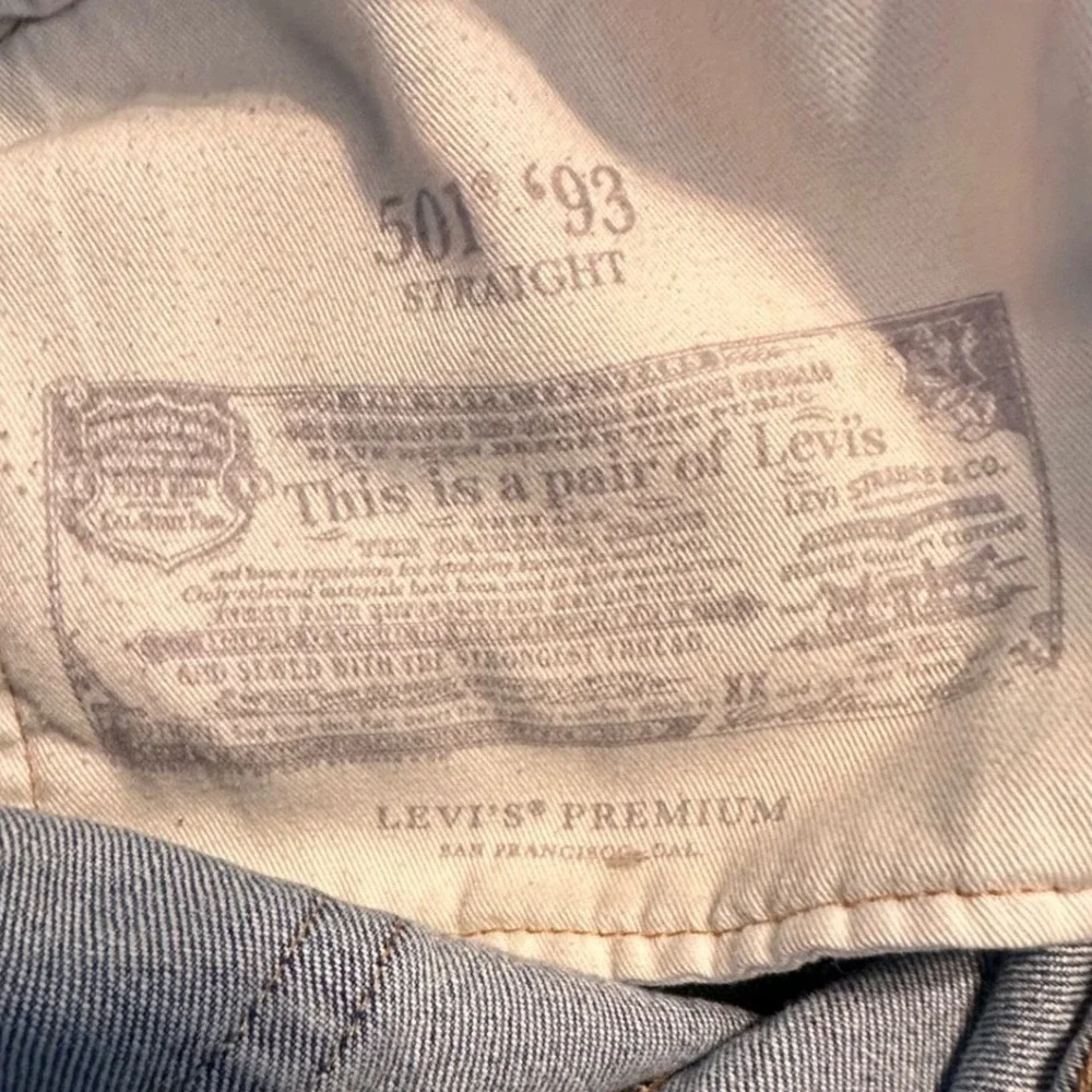 Levi's 501‎ '93 Straight Leg Jeans Mens 34x32 Light Blue Button Fly Denim